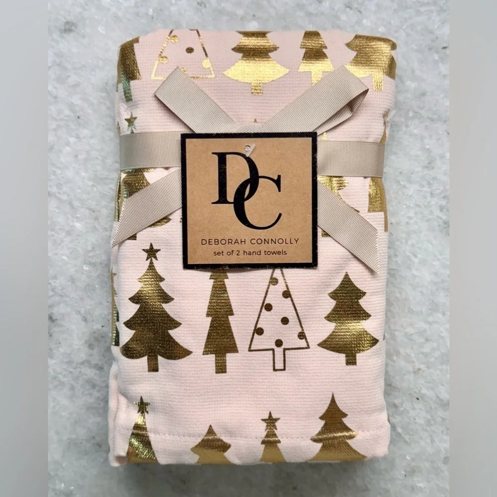 New Pink & Shiny Gold Christmas Tree Bathroom Hand Towels Set of 2